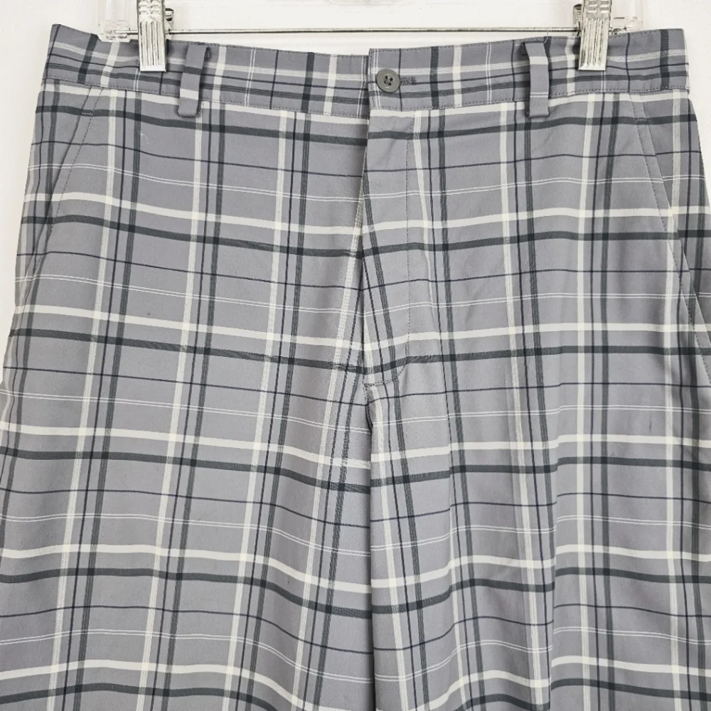 Nike Mens Shorts Gray Navy Plaid  Zip Front Sz 32 Activewear Golf Athleisure